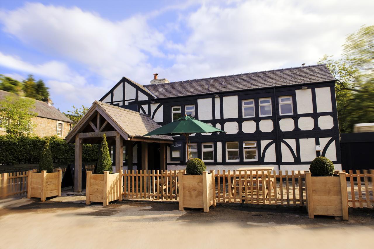 ホテル The Fenwick Steak & Seafood Pub Claughton エクステリア 写真